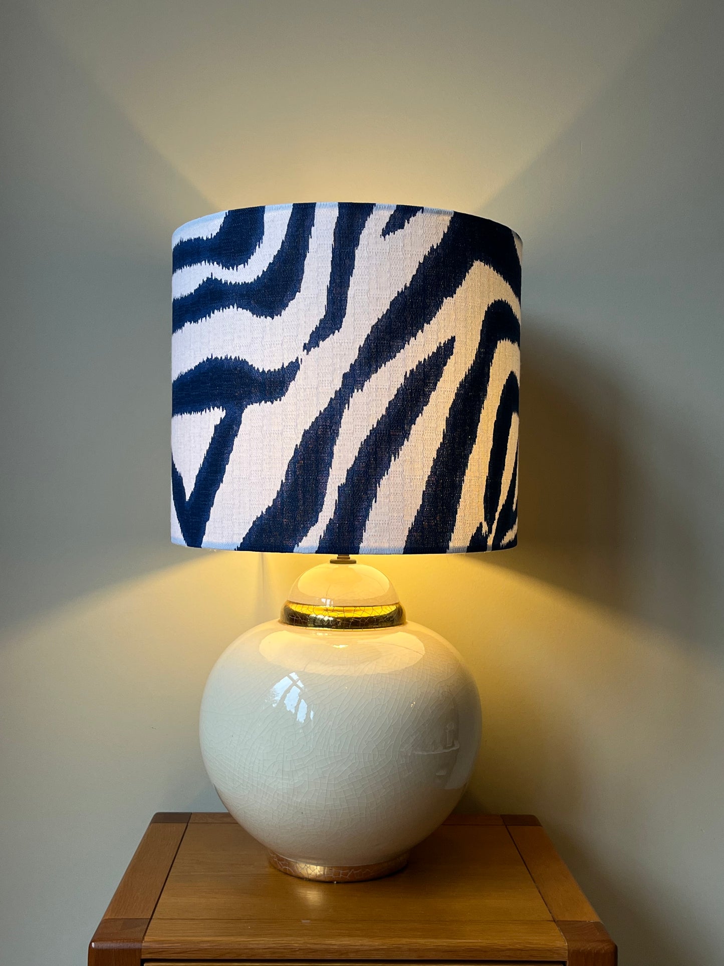 Lampshade | Blue zebra stripe (big)